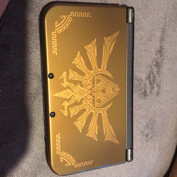 Nintendo DS Xl w/ camera - Picture 5 of 8